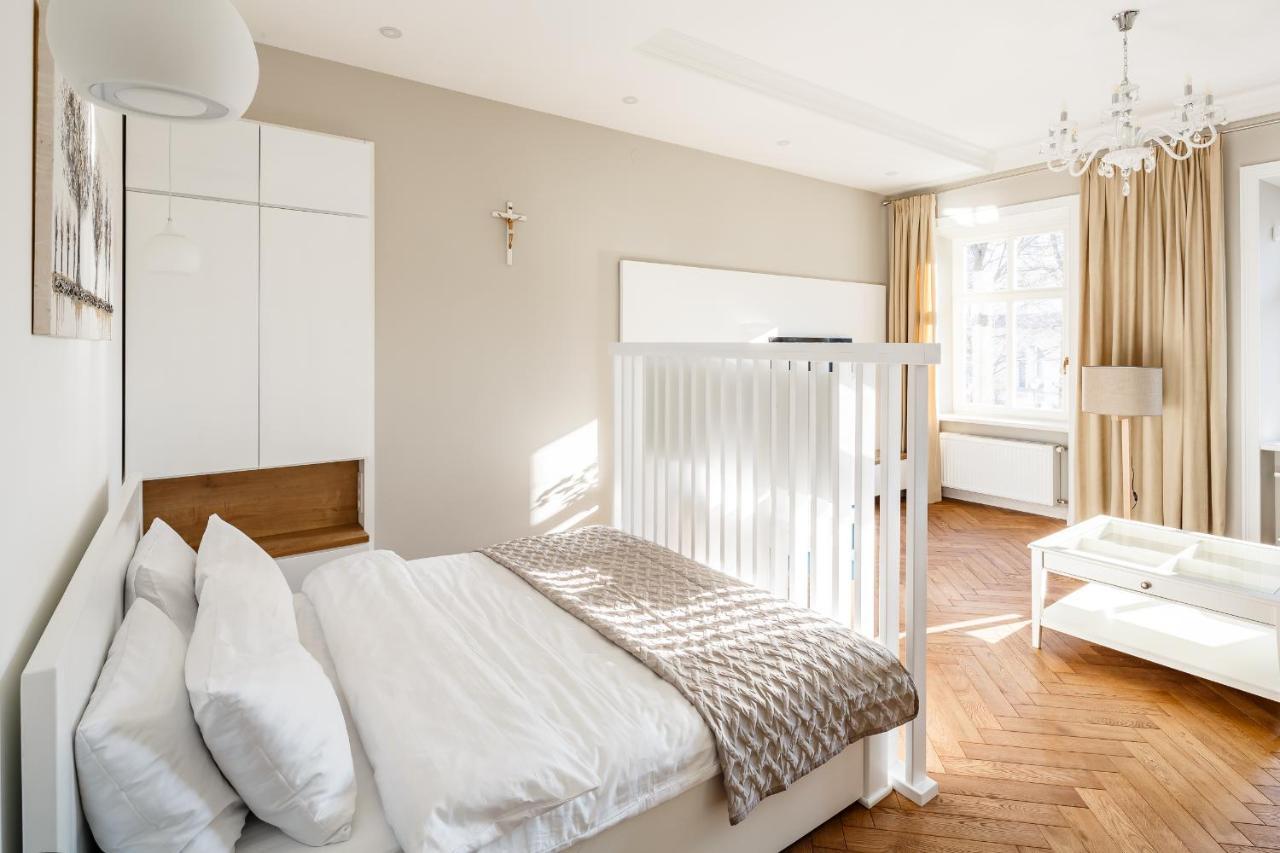 Palace View Apartments - 24 Kopernyka Str. Lviv Dış mekan fotoğraf
